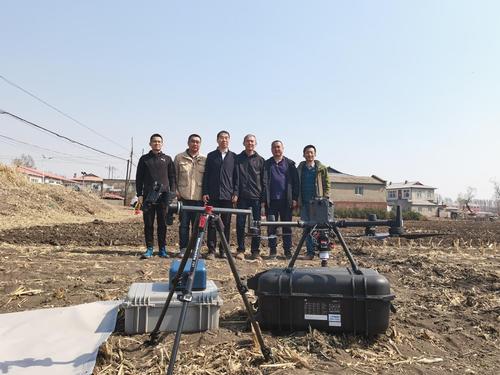 黑龙江工程学院测绘工程学院  机载高光谱系统（PikaL）安装培训