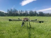 X820多旋翼无人机载荷高达15千克，可实现自主飞行控制，无需人员干预，完成飞行状态转换、任务巡航、自主起降。可升级改造后，在高寒高海拔地区进行作业