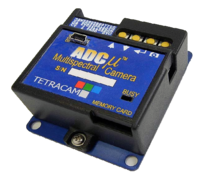 ADC SNAP重量仅90克，非常适用于各种小型无人机，同时配备全局电子快门，曝光时间短，利于无人机低空快速飞行拍照，可同时捕获地物绿光、红光及近红外光谱图像
